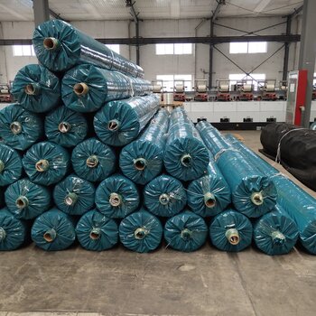 重慶路基土工建材 解析土工布、土工膜與土工格柵的應(yīng)用與優(yōu)勢